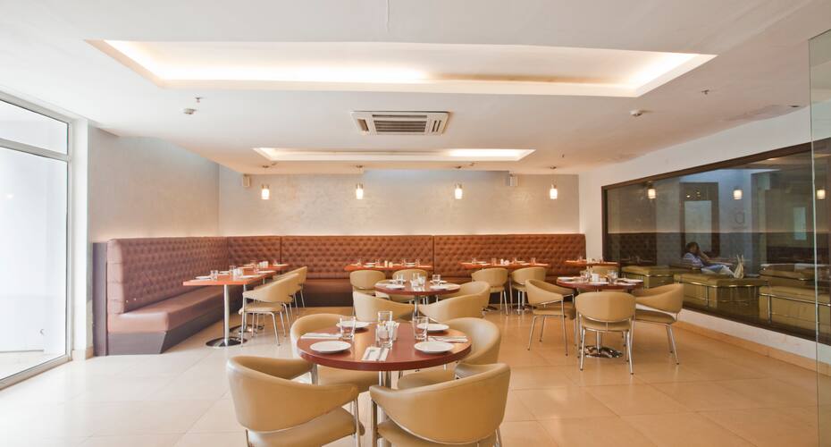 The Avenue by Seasons Hotel, Hansi 4